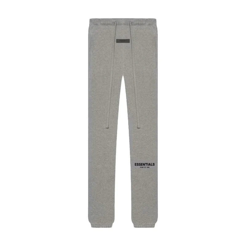 Bequemes Essentials Set: Stylischer Kapuzenpullover & Taillierte Jogginghose für Komfort