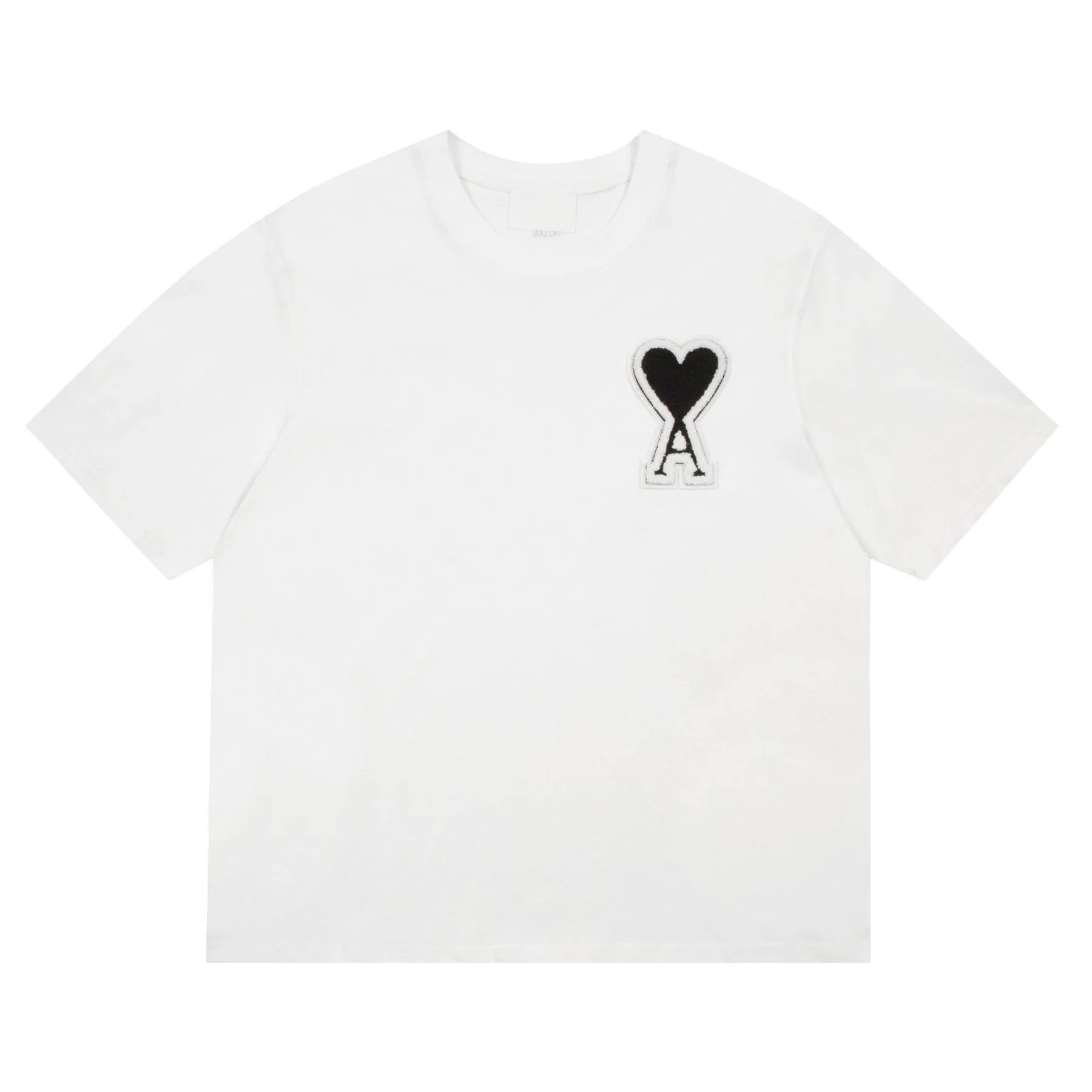 Bequemes Herz T-Shirt aus Baumwolle: Stilvoller Komfort in vielen Trendfarben
