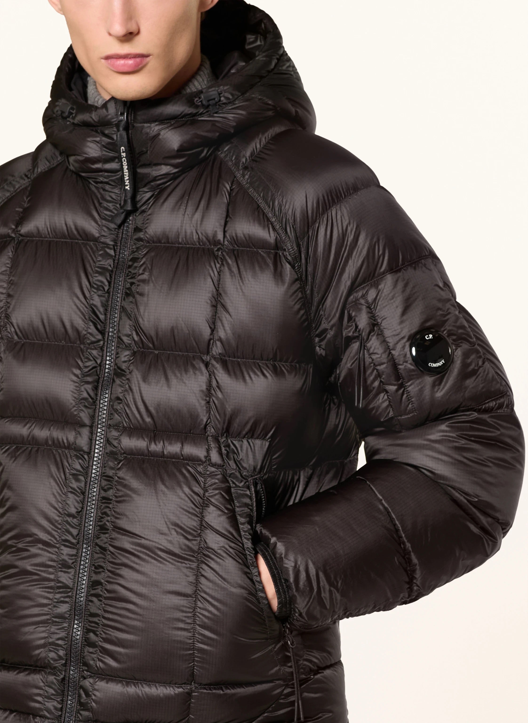 Stilvolle Schwarze CP Pufferjacke für Herren – Warme, Modische Winterjacke