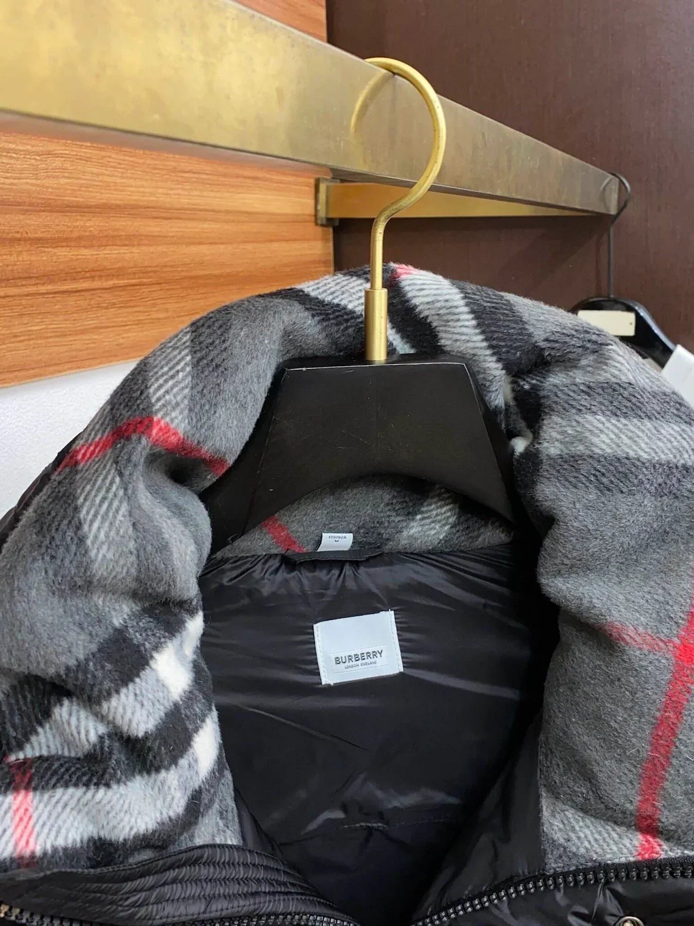 Stilvolle Herren BB Jacke: Lässig, Modern & Hochwertig für Übergangszeit, Schwarz