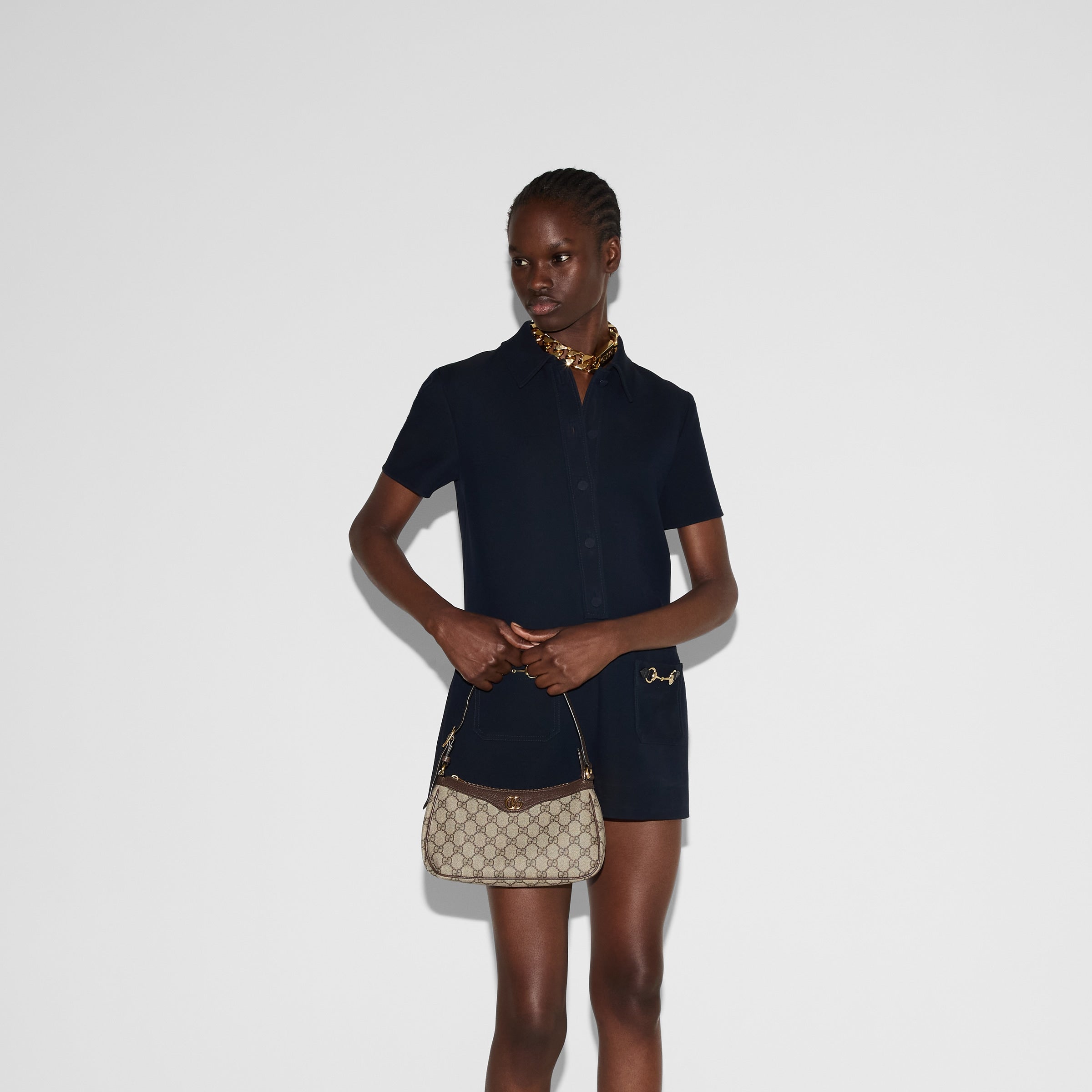 Kleine Ophidia Schultertasche Beige