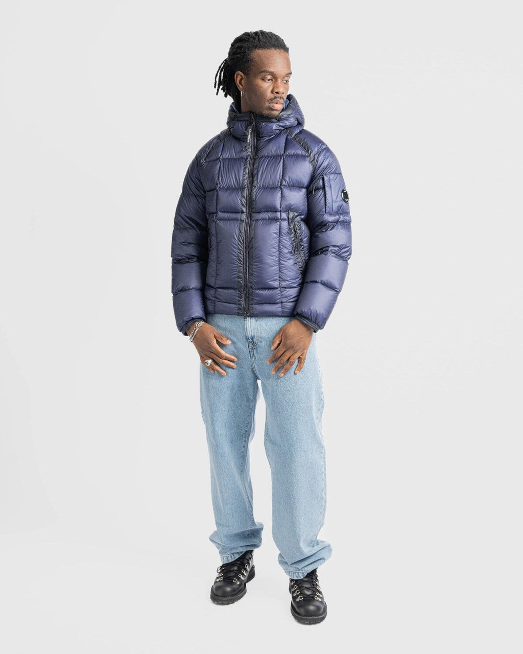 Warme CP Pufferjacke Estate Blue: Stylische, wasserabweisende Winterjacke für Herren