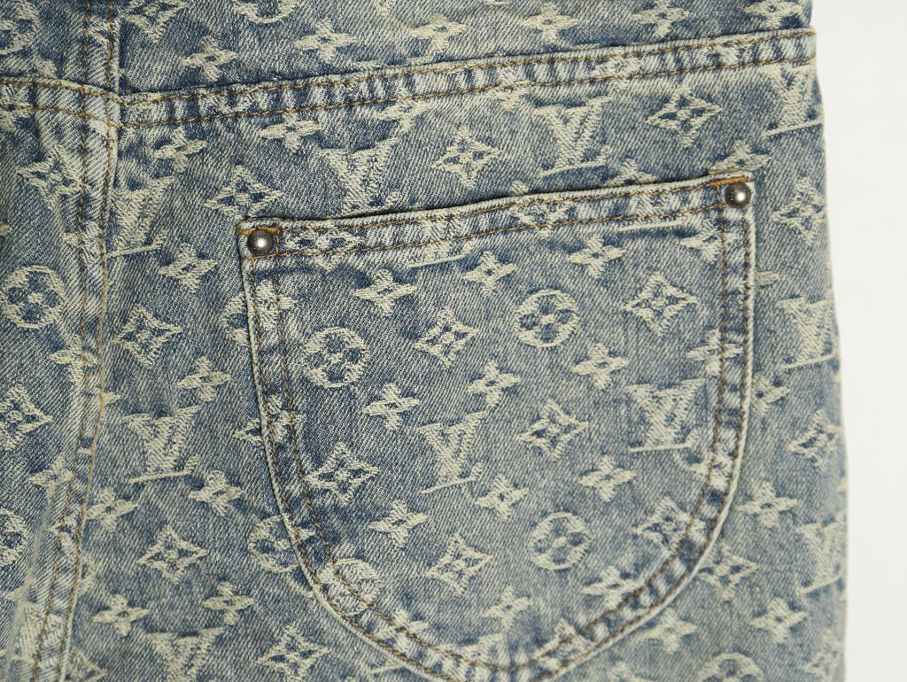 L Jeans