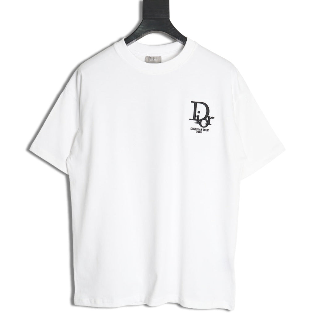D T-Shirt