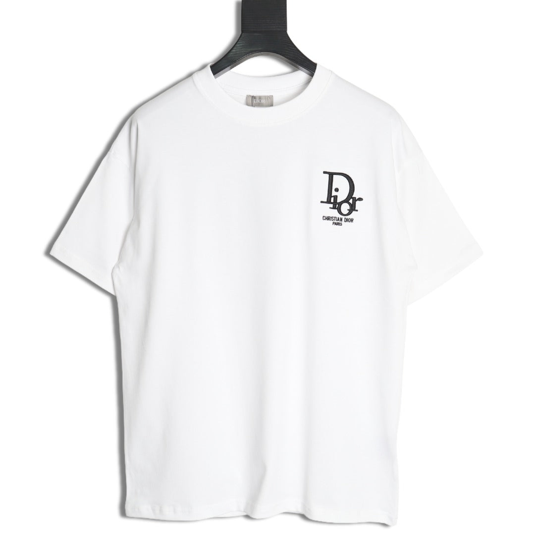 D T-Shirt