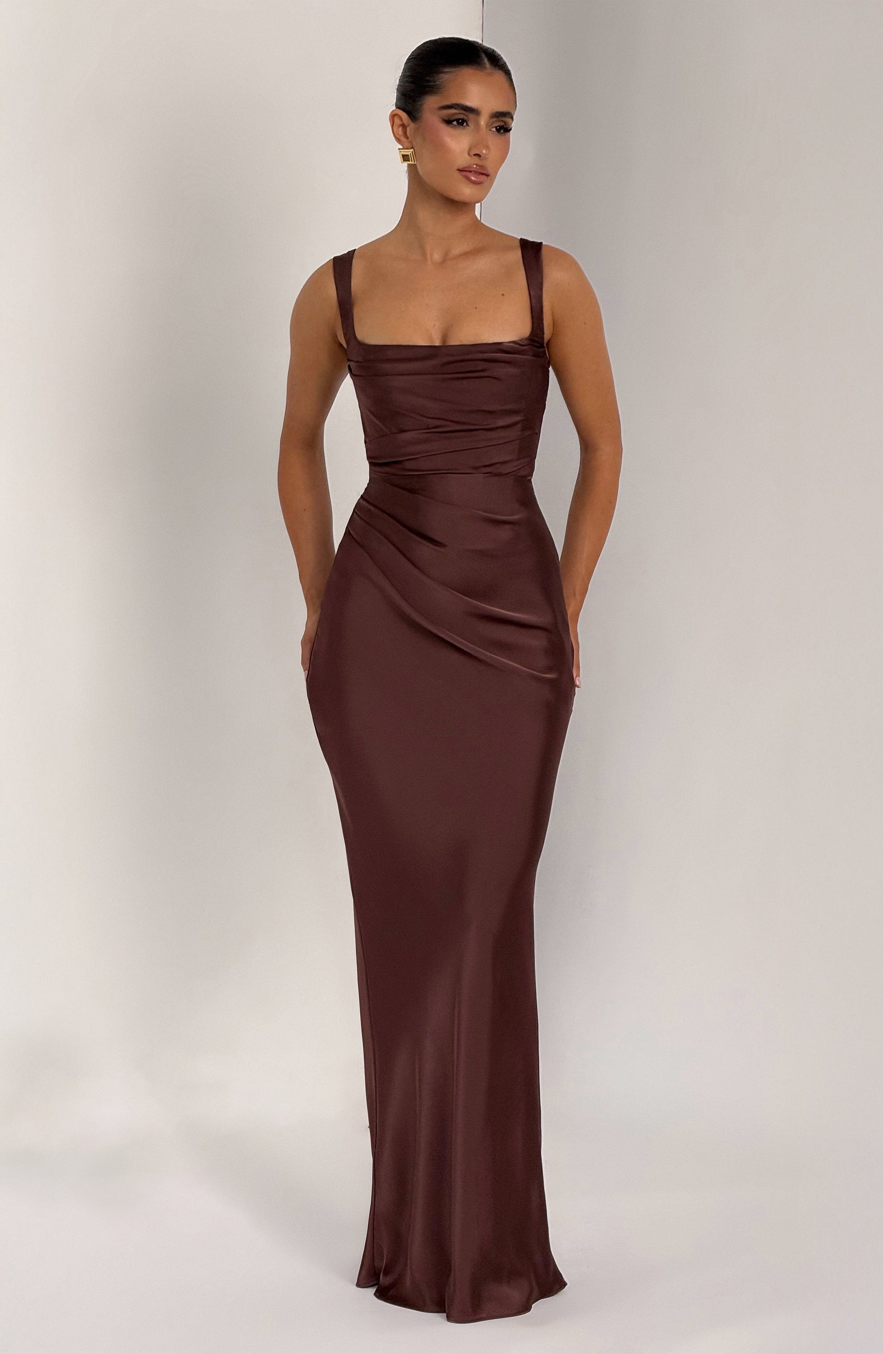 https://cdn.shopify.com/s/files/1/2060/7491/files/calanthe-maxi-dress-plum-brown-dress-babyboo-fashion-1166419462.jpg?v=1757594241