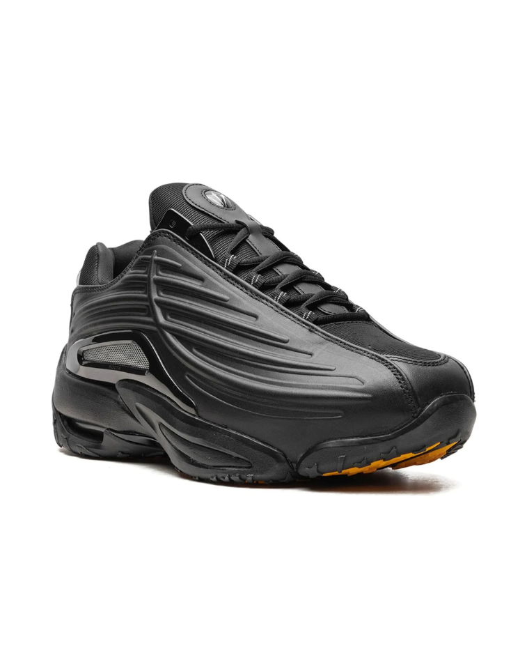 Ceres Essence Sneaker