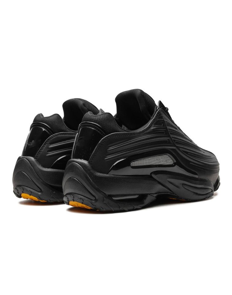 Ceres Essence Sneaker