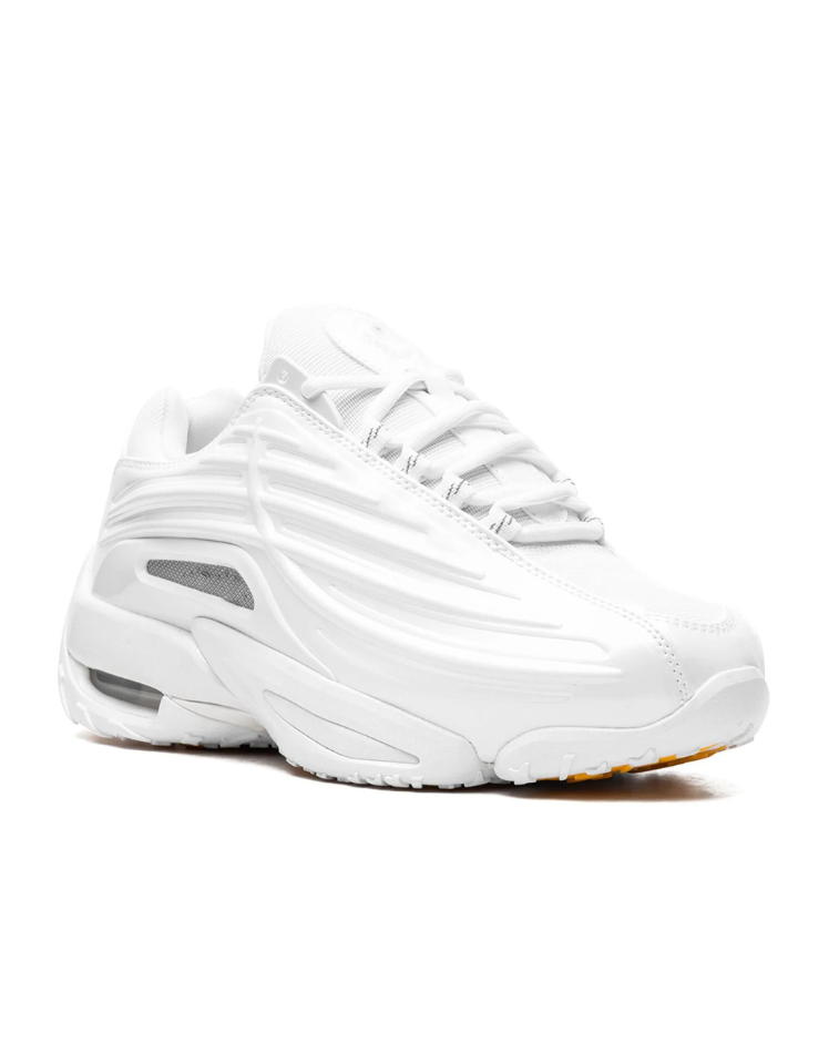 Ceres Essence Sneaker