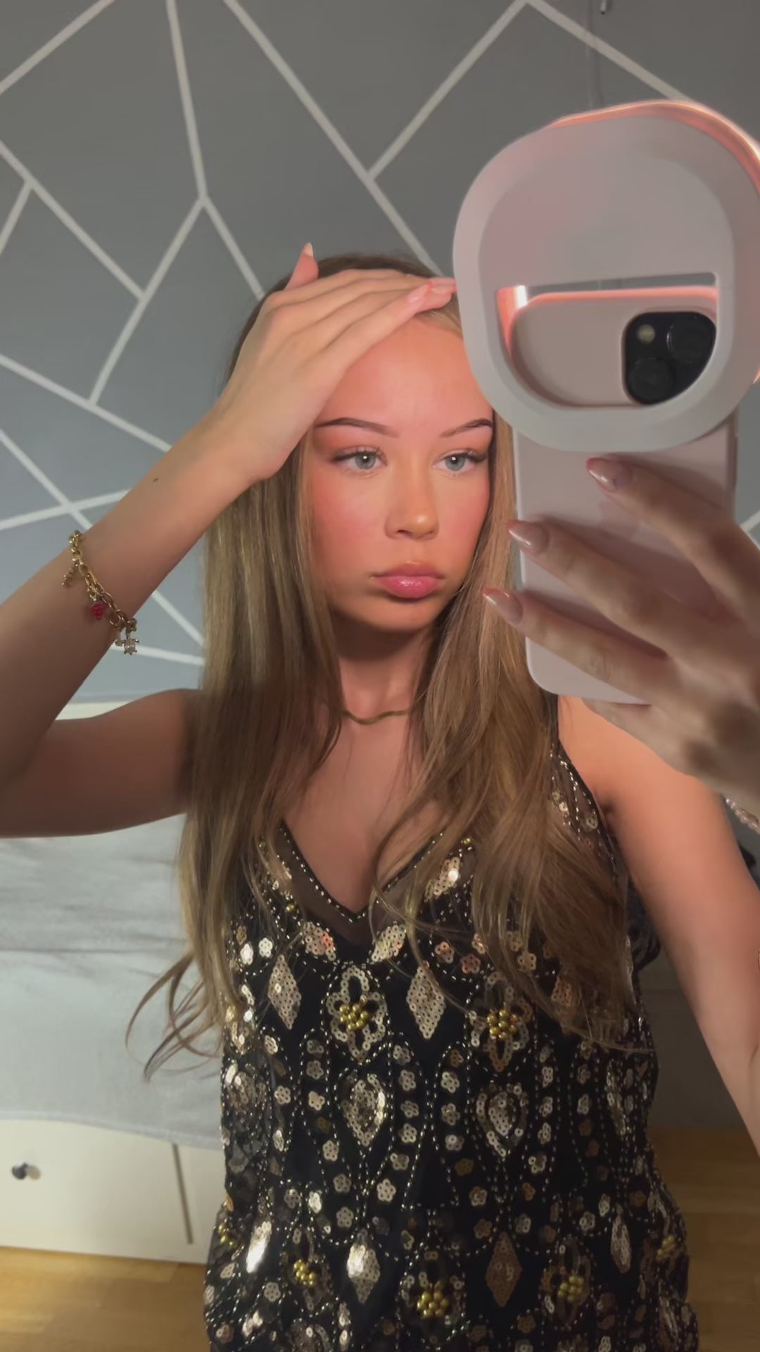 Léa embellished Top gold
