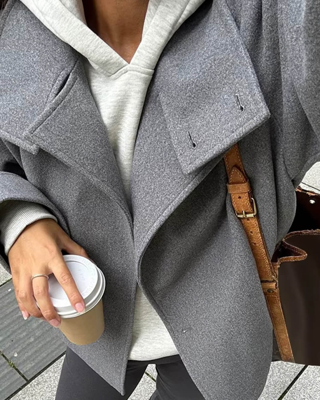 Rosalia Elegante Damenjacke mit Stehkragen für den herbstlichen Streetstyle